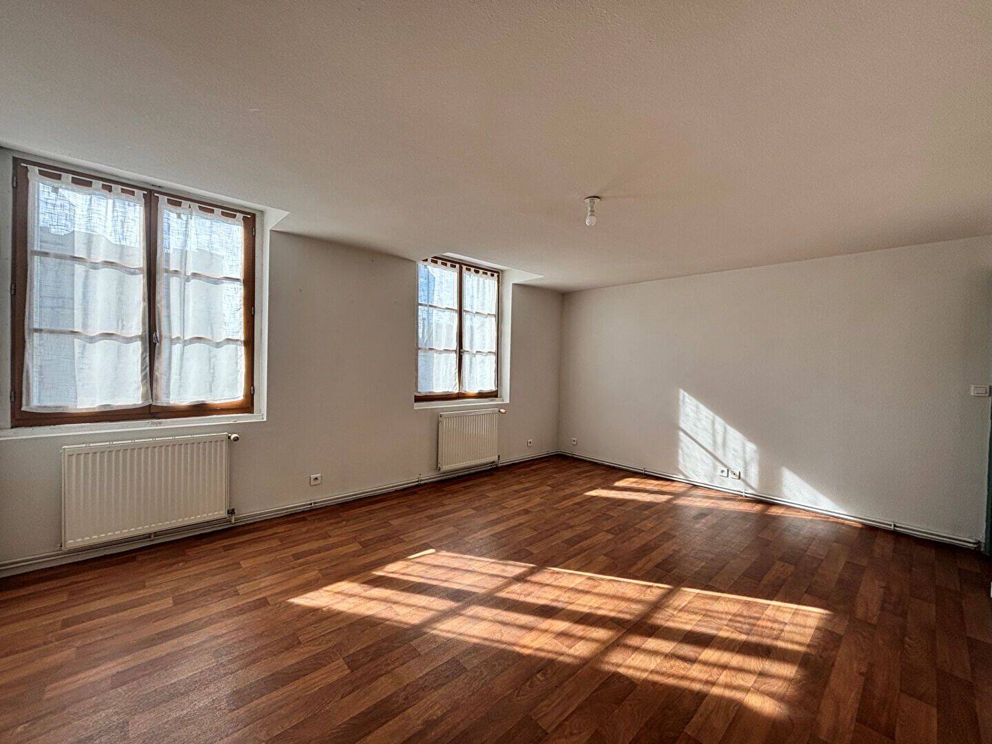 Appartement 3 pièces 55 m² · à Limoges · 55 m² · 585 €