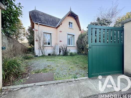 Maison à vendre 126 000 € 4 pièces 3 chambres 80 m² Dun-sur-Auron 18130