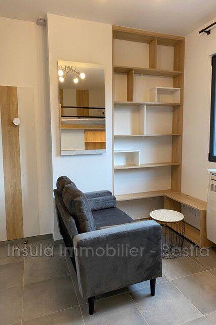Appartement 1 pièce 24 m² · à Corte · 24 m² · 560 €
