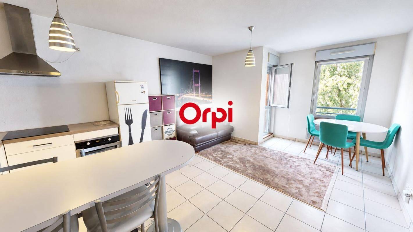 Appartement 2 pièces 38 m² · à Vaulx-en-Velin · 38 m² · 120 000 €