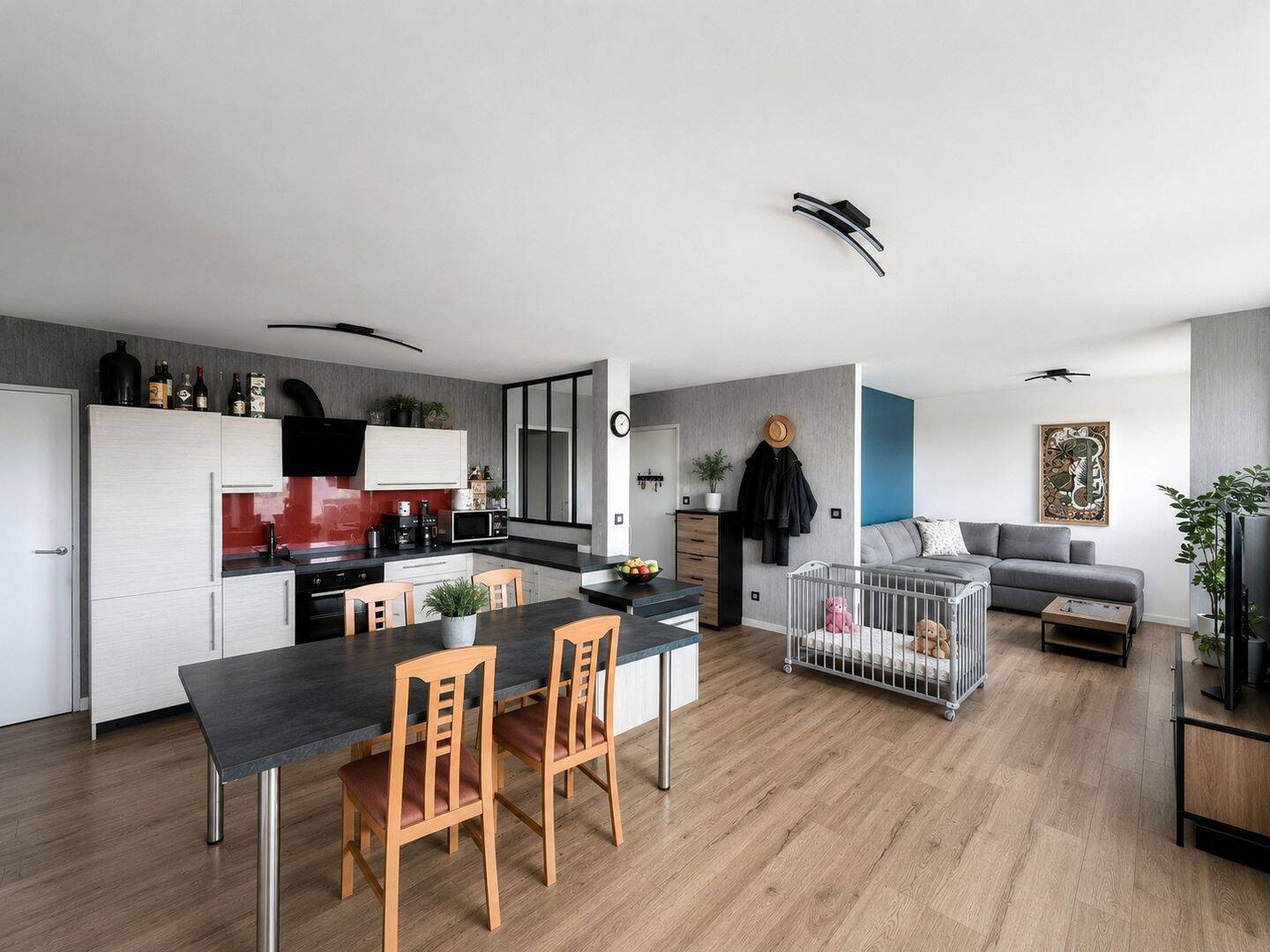 Appartement 3 pièces 81 m² · à Saint-Étienne · 81 m² · 110 000 €