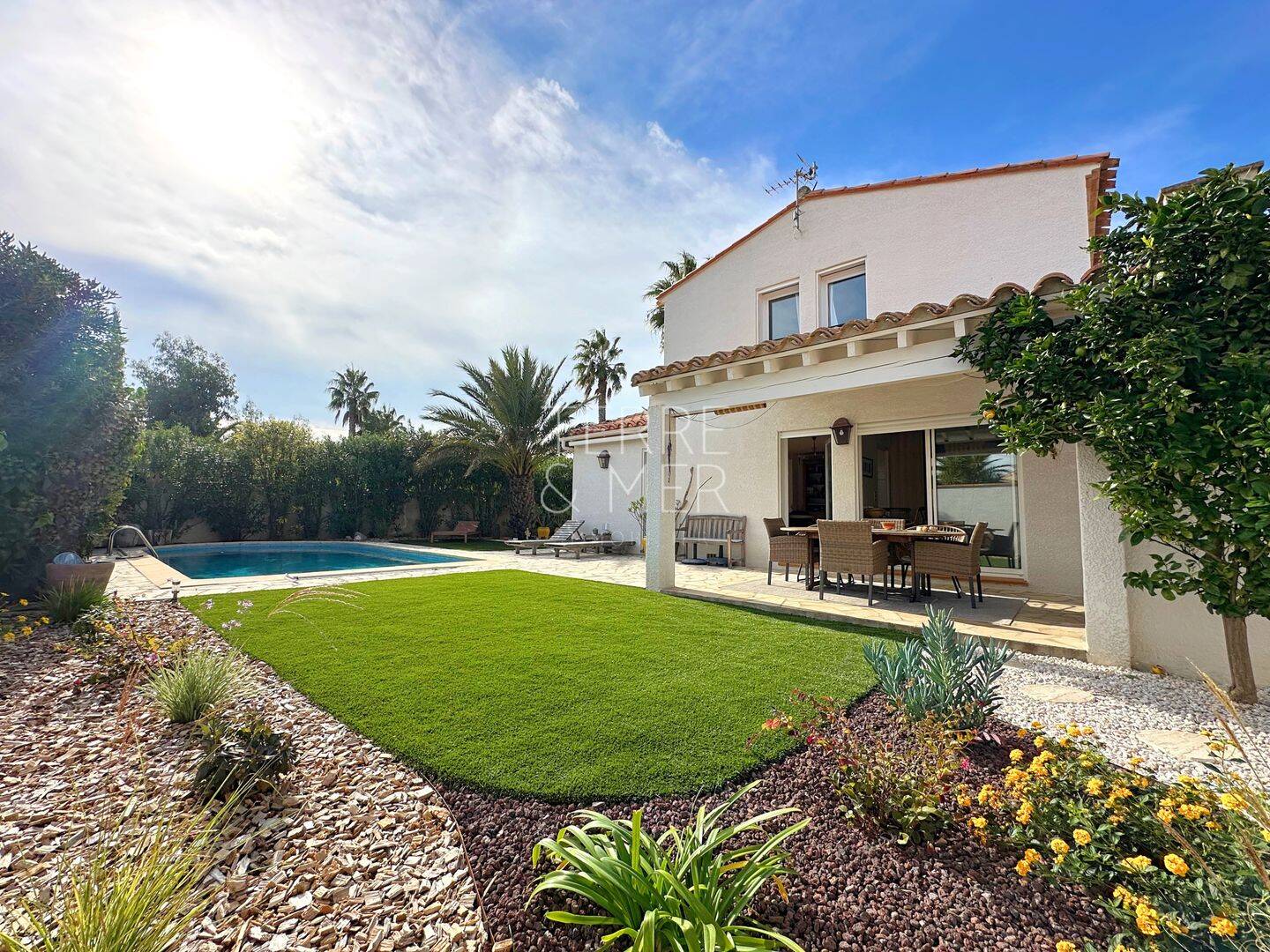 Maison 5 pièces 136 m² · à Saint-Cyprien · 136 m² · 699 000 €