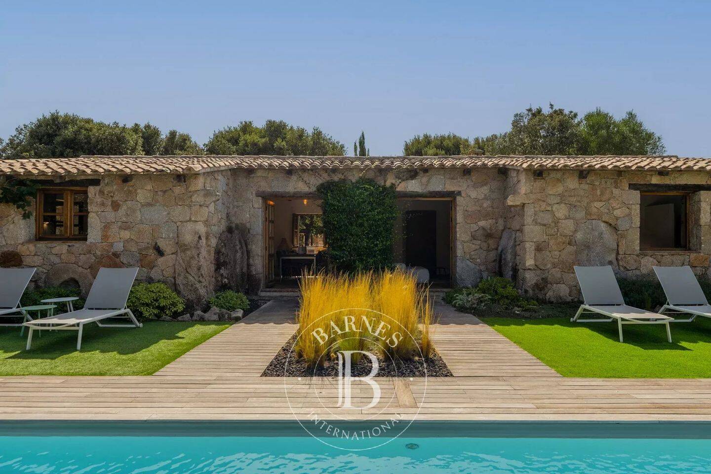 Maison 5 pièces 120 m² · à Sotta · 120 m² · 880 000 €