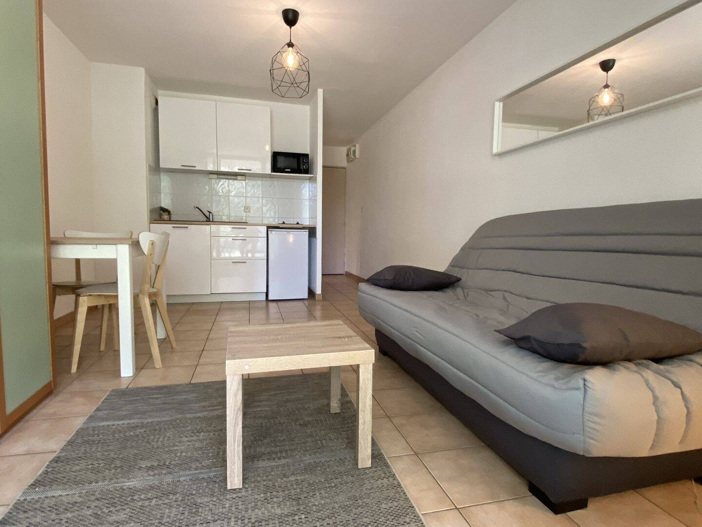 Appartement 1 pièce 25 m² · à Saint-Gély-du-Fesc · 24,7 m² · 580 €