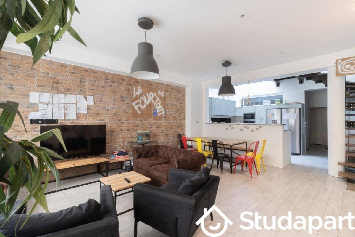 1 pièce 14 m² · à Bordeaux · 14 m² · 595 €