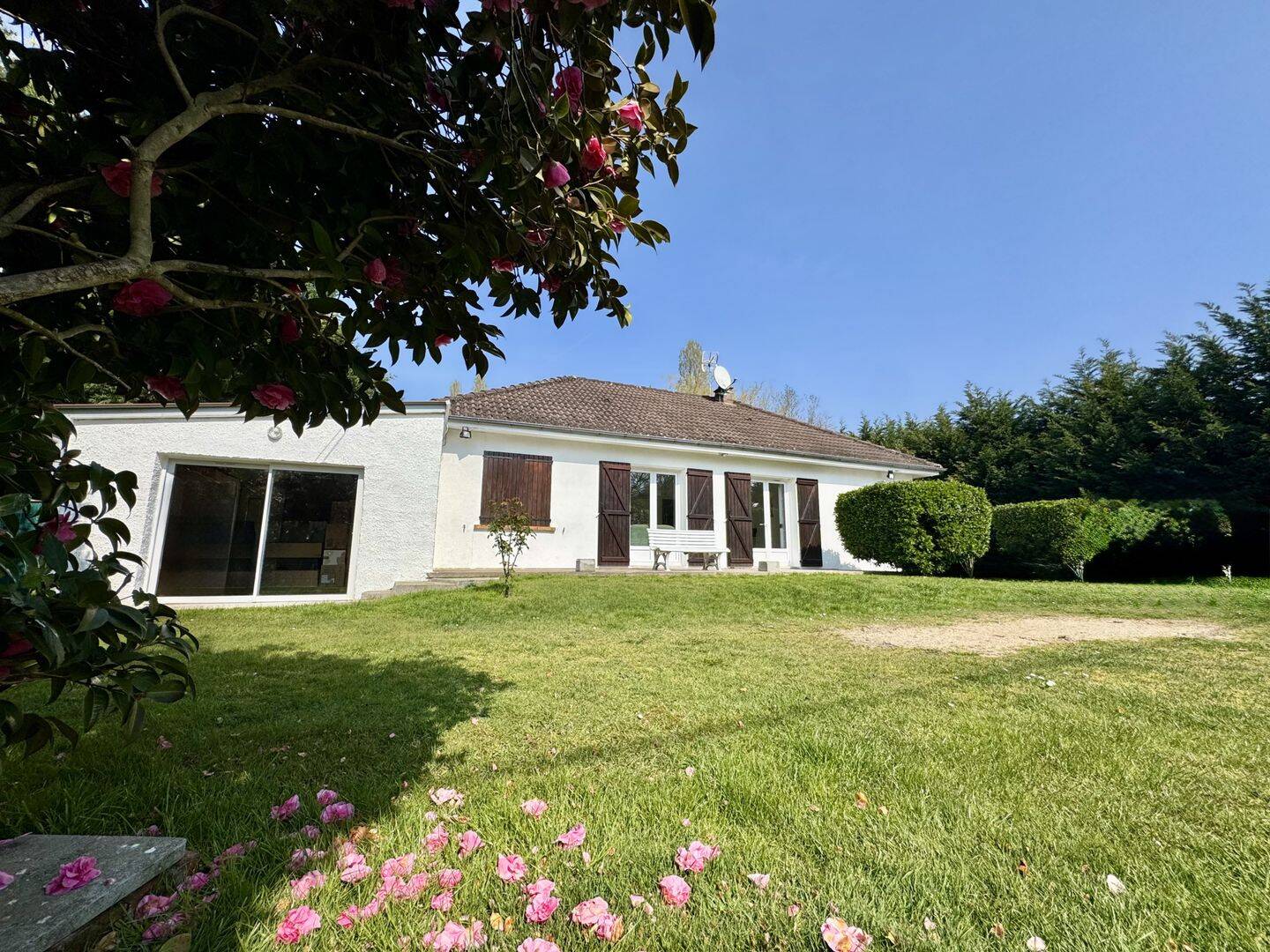 Maison 5 pièces 95 m² · à Noyers · 95 m² · 168 000 €