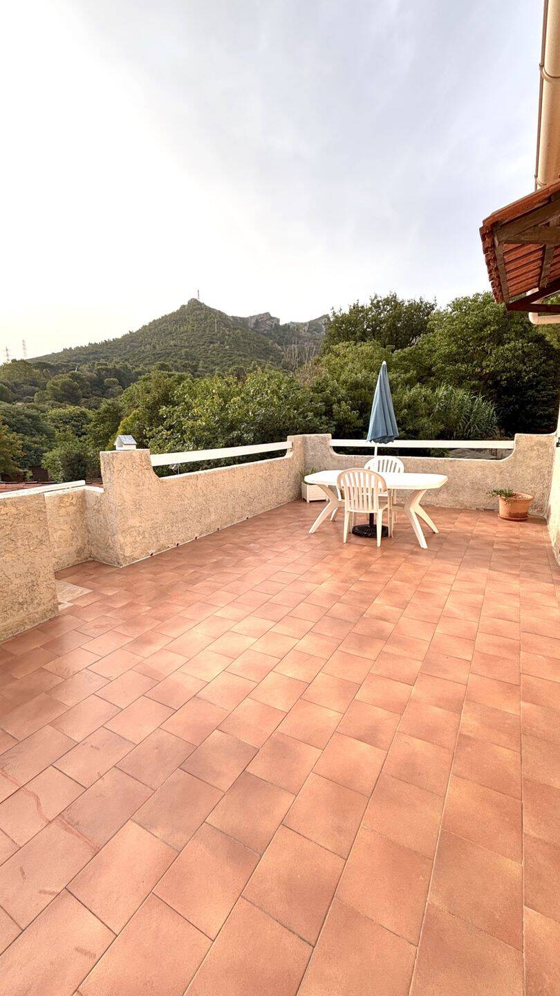 Maison 3 pièces 50 m² · à Marseille 11ème Arrondissement · 50 m² · 1 300 €/mois