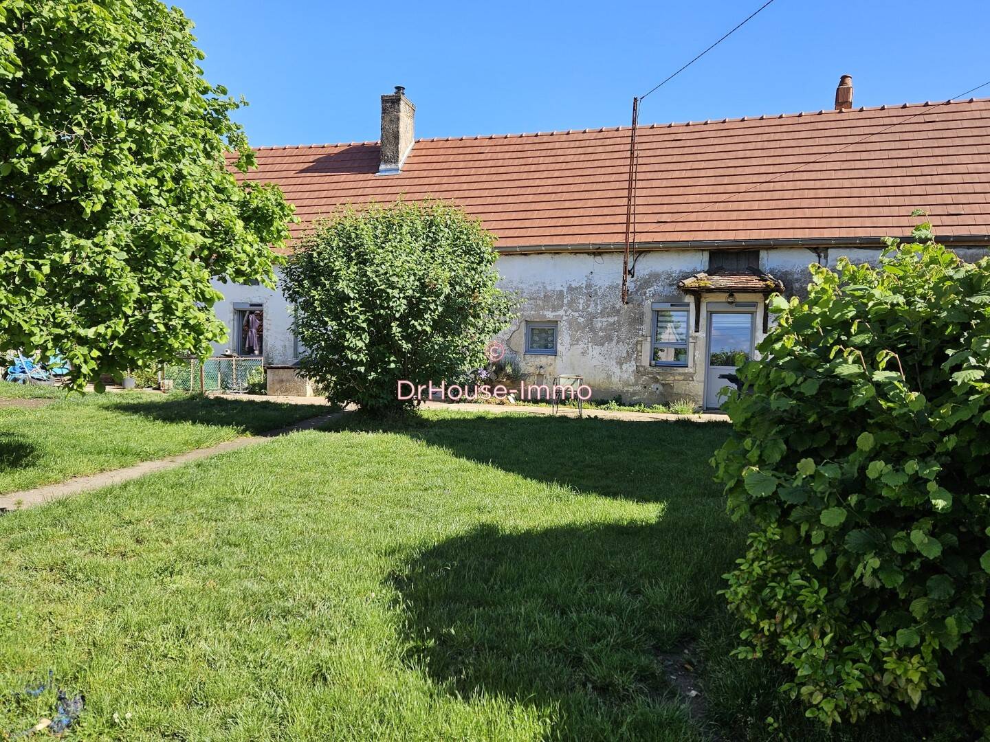 Maison 4 pièces 100 m² · à Renève · 100 m² · 159 000 €