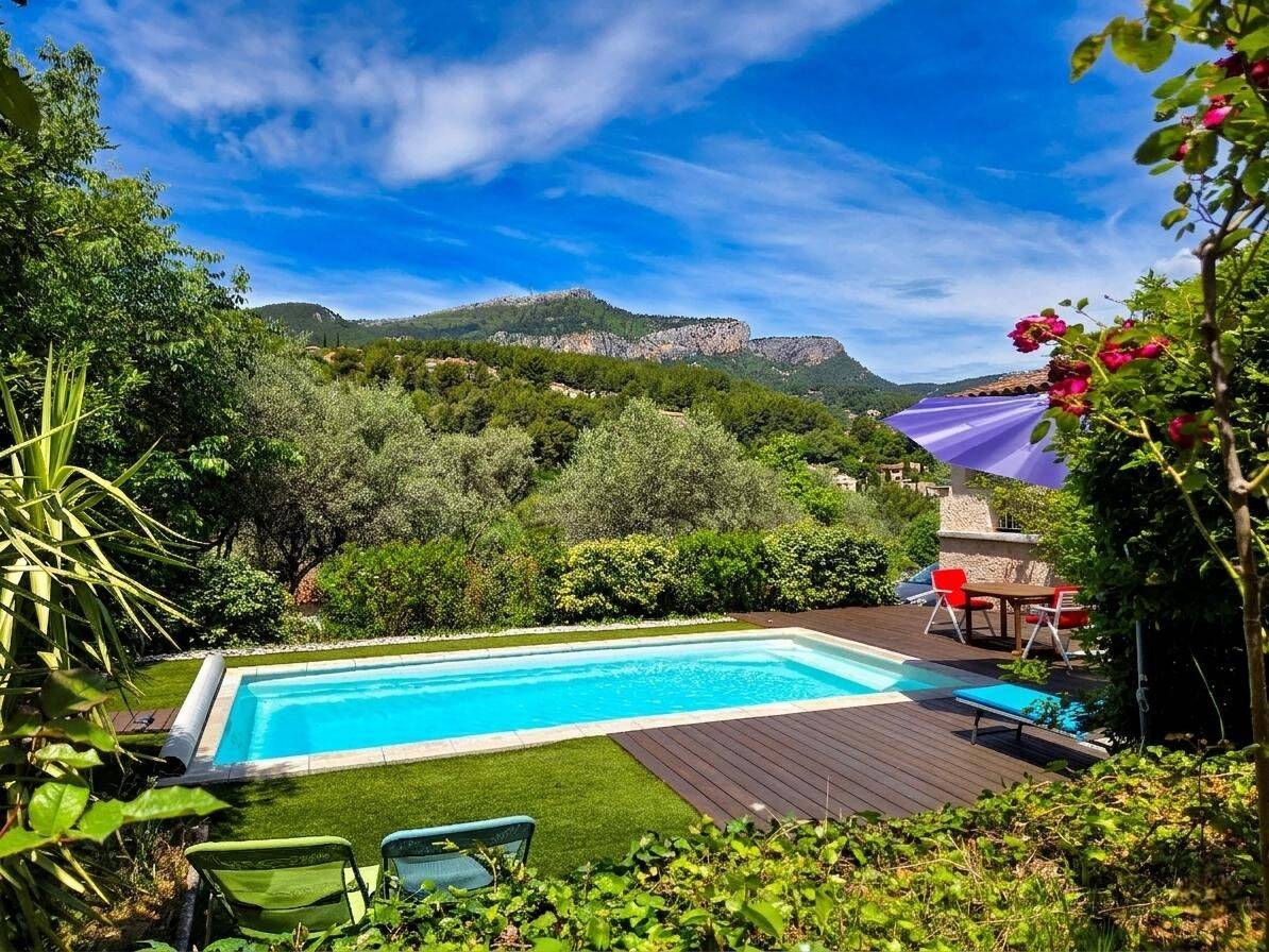 Maison 6 pièces 150 m² · à Toulon · 150 m² · 599 000 €