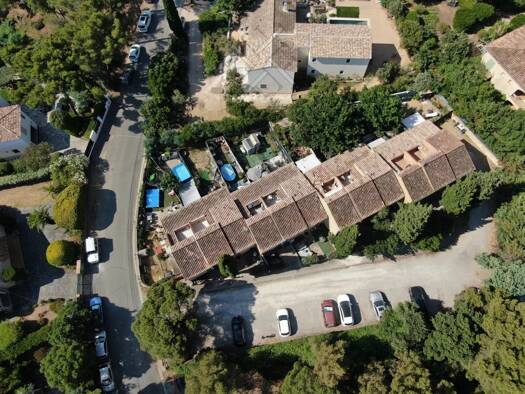 Immeuble à vendre 2 150 000 € 400 m² La Croix-Valmer 83420