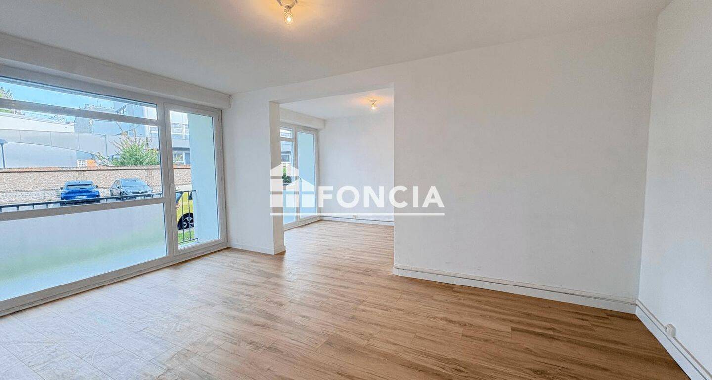 Appartement 4 pièces 85 m² · à Mont-Saint-Aignan · 85,3 m² · 977 €/mois
