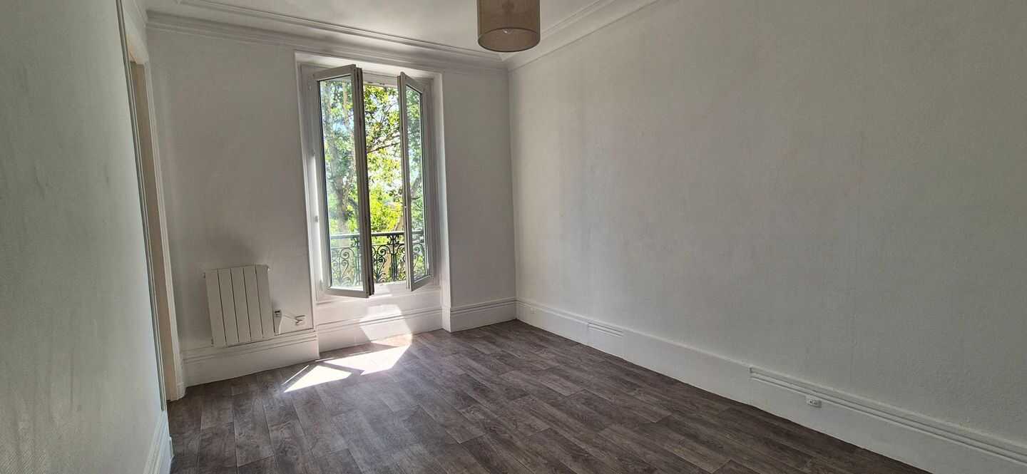 Appartement 3 pièces 51 m² · à Paris 19ème Arrondissement · 51 m² · 395 000 €