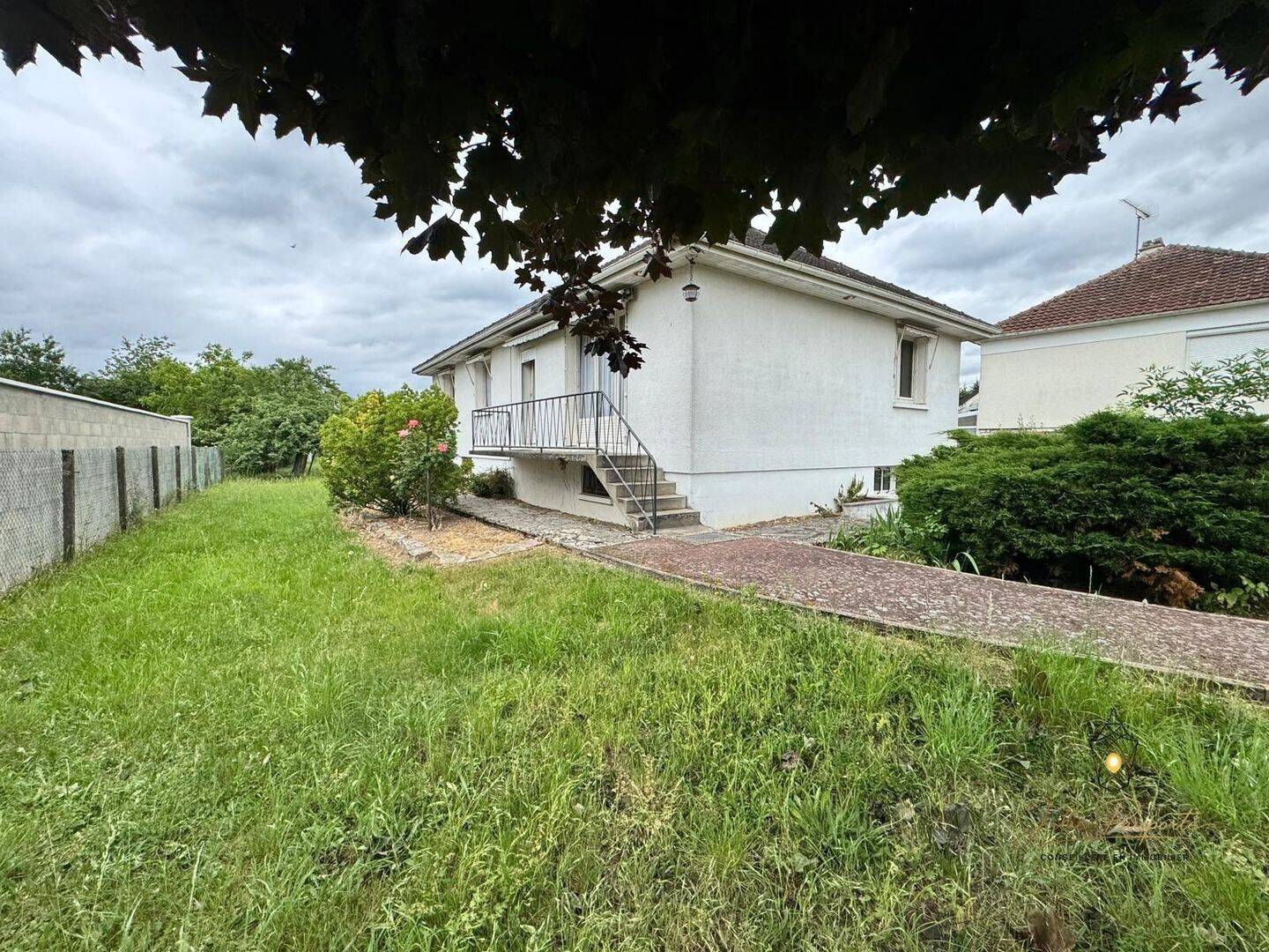 Maison 5 pièces 88 m² · à Amilly · 88 m² · 165 000 €