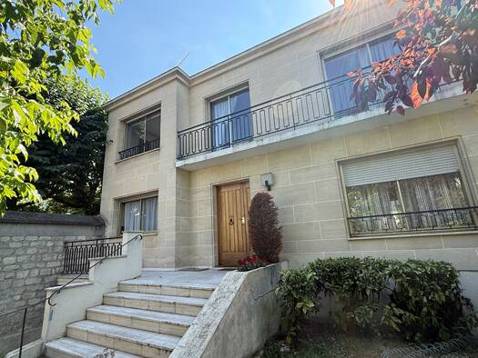 Maison à vendre 1 150 000 € 7 pièces 5 chambres 176 m² 340 m² de terrain Agent Sarre-Centre-Les Vallées-La Garenne Colombes 92700