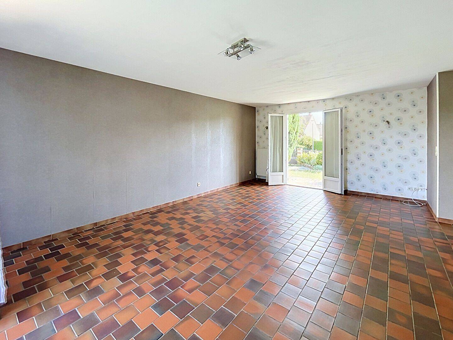 Maison 4 pièces 89 m² · à Quincampoix · 89,3 m² · 1 100 €