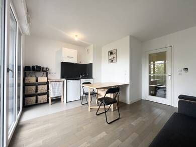 Appartement à vendre 288 000 € 1 pièce 24,4 m² Étage 3/8 Paris 14ème 75014