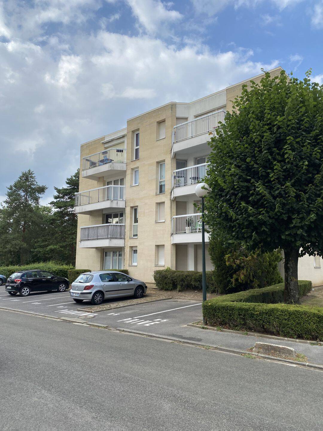 Appartement 2 pièces 35 m² · à Senlis · 35 m² · 730 €