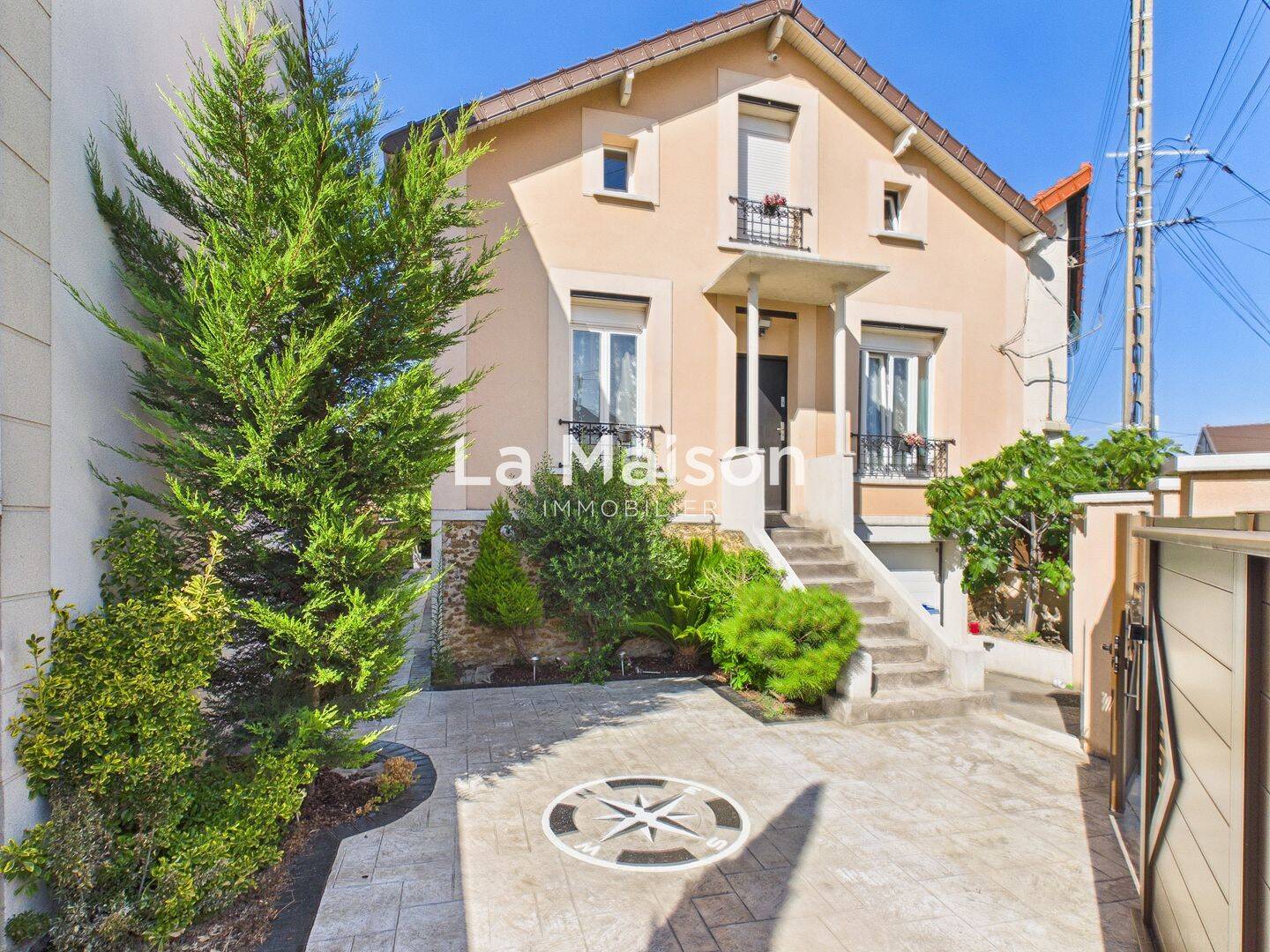 Maison 5 pièces 96 m² · à Aulnay-sous-Bois · 96,3 m² · 349 000 €