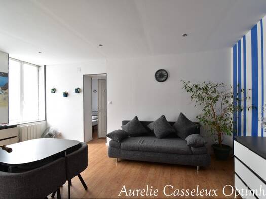 Immeuble à vendre 147 000 € 152 m² La Fère 02800