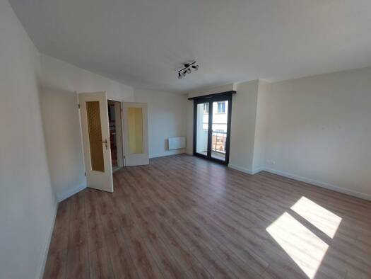 Appartement à louer 690 € 3 pièces 71,9 m² Étage 2/2 Centre Wissembourg 67160