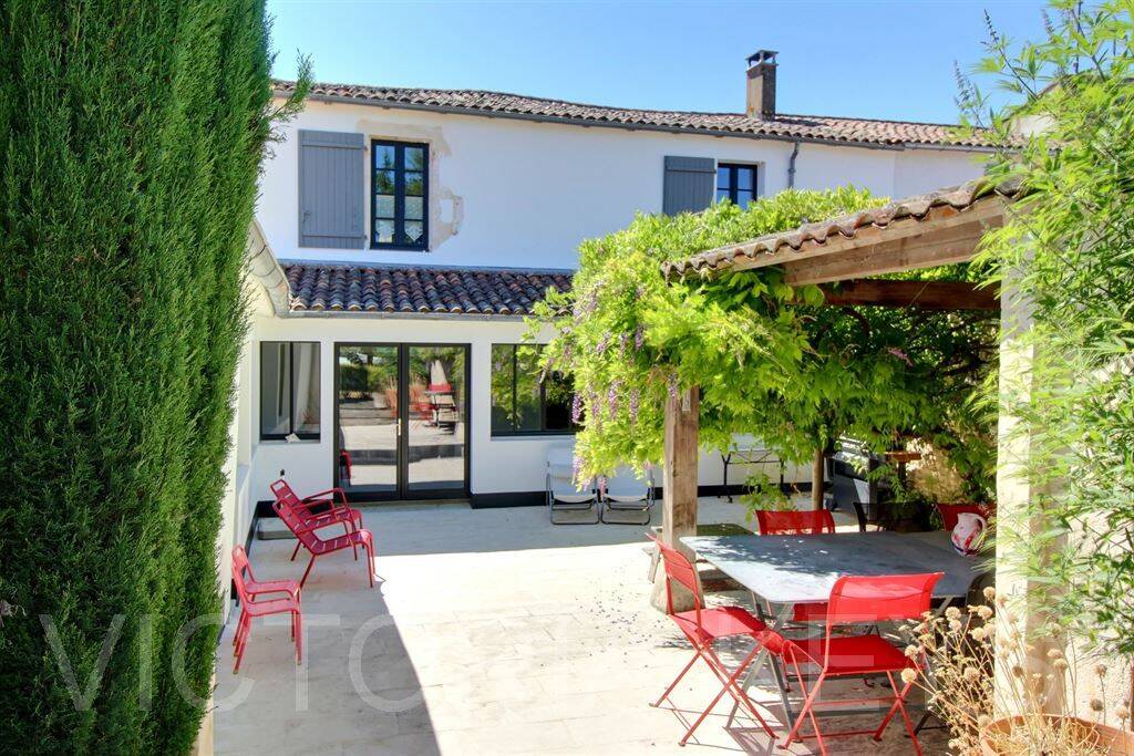 Maison 7 pièces 180 m² · à La Flotte · 180 m² · 1 625 000 €