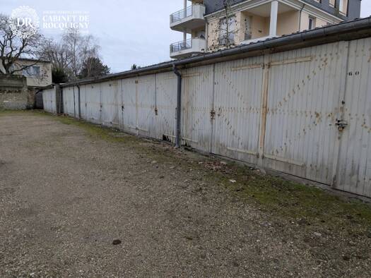 Parking à louer 60 € 13 m² Argonne Sud-Jean Zay Orléans 45000