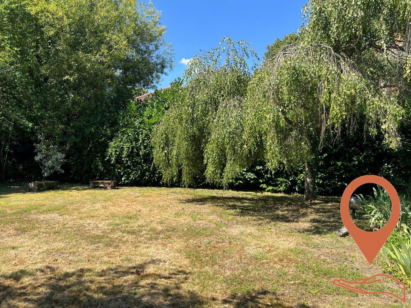 Maison 6 pièces 221 m² · à Cernoy-en-Berry · 221 m² · 123 000 €