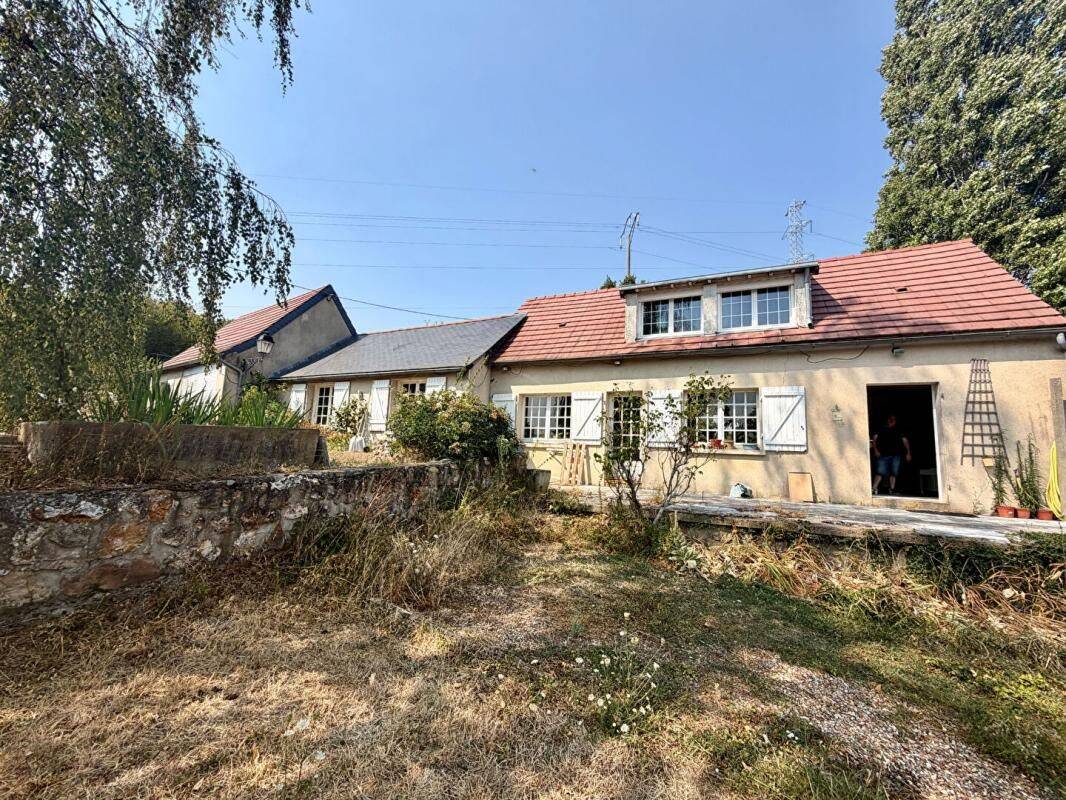 Maison 4 pièces 172 m² · à Villaines-sous-Lucé · 172 m² · 147 290 €