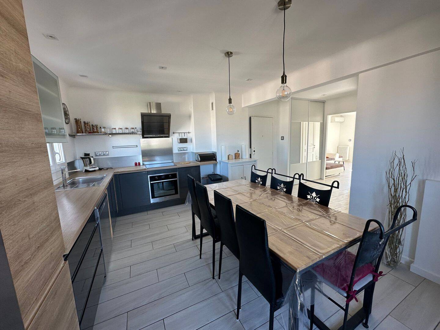 Appartement 3 pièces 70 m² · à Marseille 9ème Arrondissement · 70 m² · 1 300 €/mois
