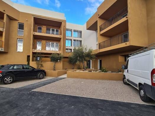 Appartement à louer 603 € 2 pièces 1 chambre 44,4 m² RDC Pollestres 66450