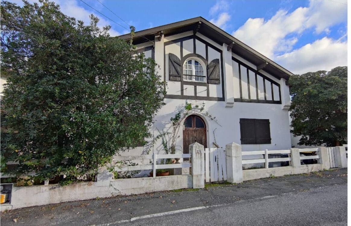 Maison 10 pièces 200 m² · à Saint-Jean-de-Luz · 200 m² · 999 000 €