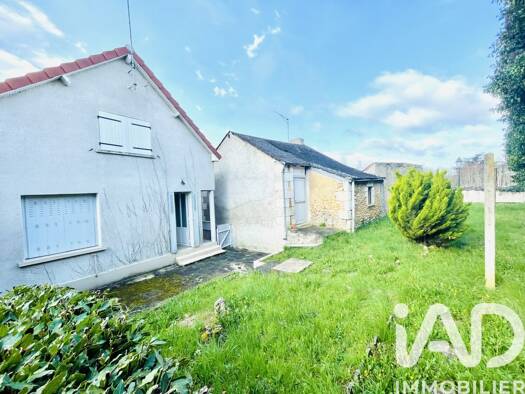 Maison de ville à vendre 77 000 € 5 pièces 4 chambres 101 m² 200 m² de terrain Le Blanc 36300