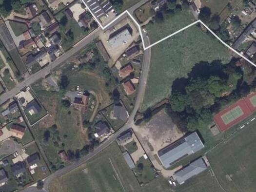 Terrain constructible à vendre 68 000 € 1 900 m² de terrain Romilly-sur-Andelle 27610