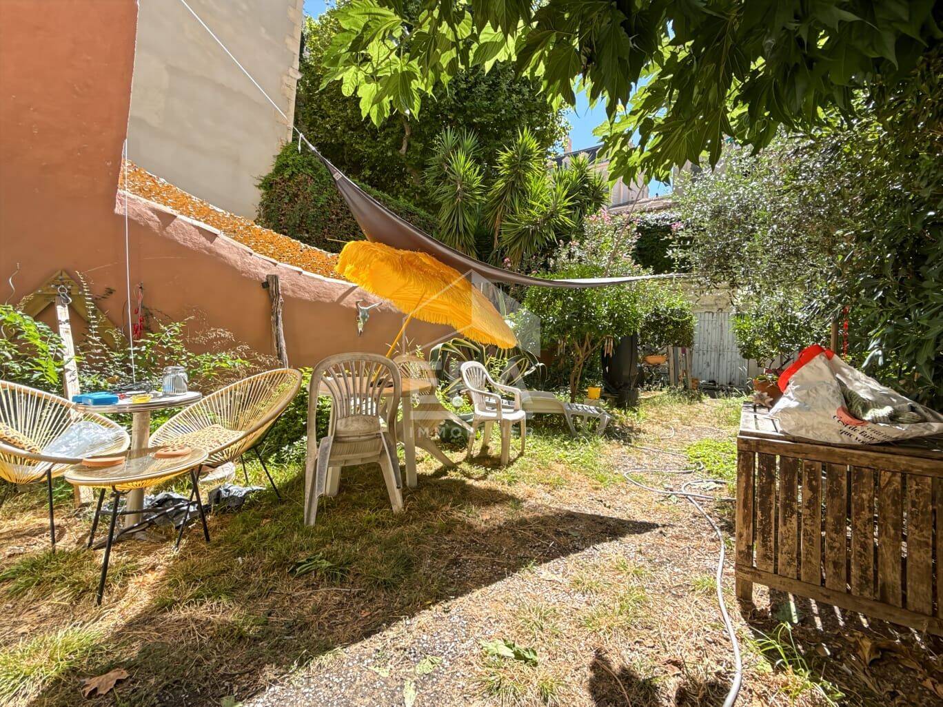 Appartement 2 pièces 63 m² · à Marseille 1er Arrondissement · 63 m² · 296 000 €