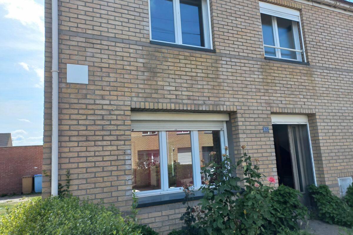 Maison 5 pièces 93 m² · à Bourbourg · 93 m² · 135 000 €