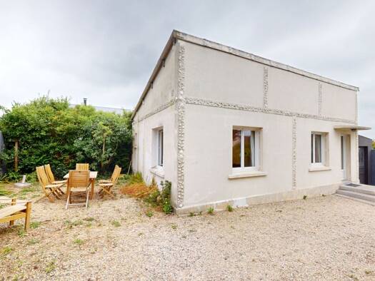 Maison de plain-pied à vendre 235 000 € 3 pièces 2 chambres 59 m² 268 m² de terrain Asnelles 14960