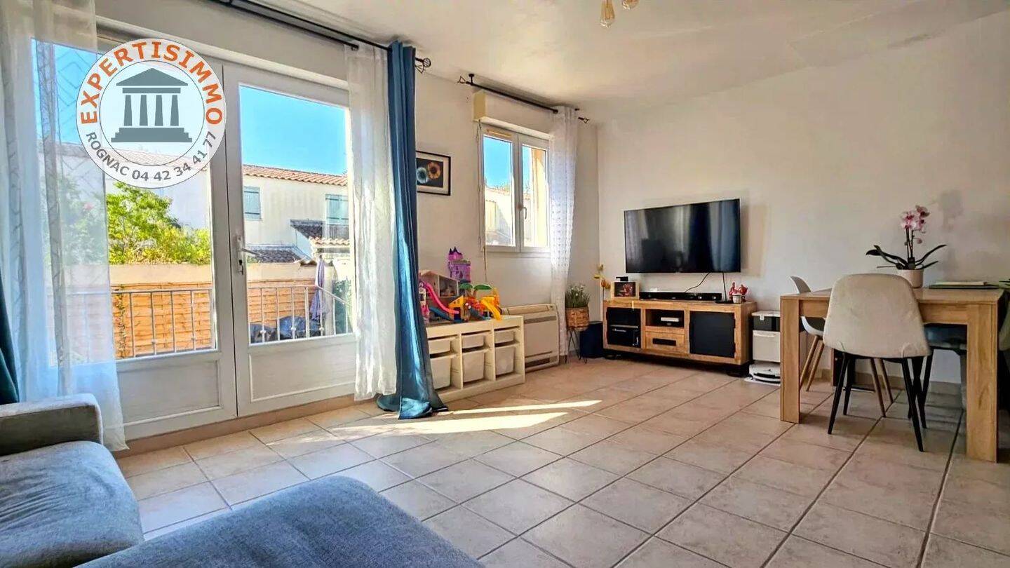 Maison 4 pièces 82 m² · à Marignane · 81,6 m² · 324 900 €