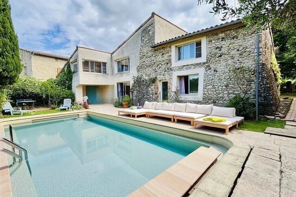 Maison 12 pièces 413 m² · à Loriol-sur-Drôme · 413 m² · 725 000 €