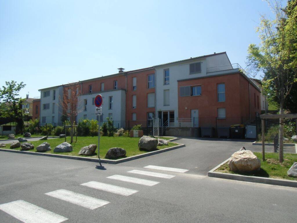 Appartement 2 pièces 38 m² · à Saint-Genis-Laval · 38,1 m² · 738 €