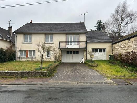 Maison à vendre 119 500 € 5 pièces 4 chambres 112 m² 1 537 m² de terrain Luçay-le-Mâle 36360
