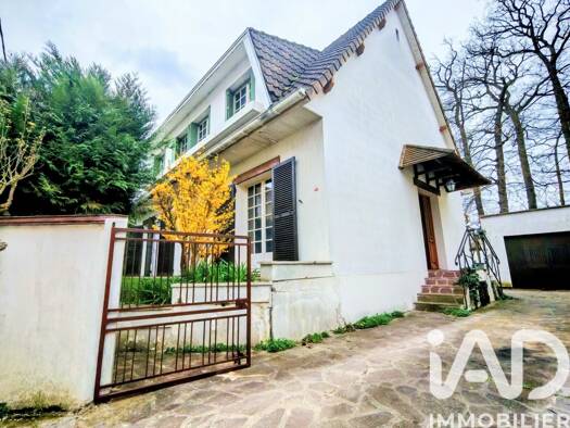 Maison à vendre 374 990 € 6 pièces 4 chambres 125 m² 387 m² de terrain Marx Dormoy Livry-Gargan 93190