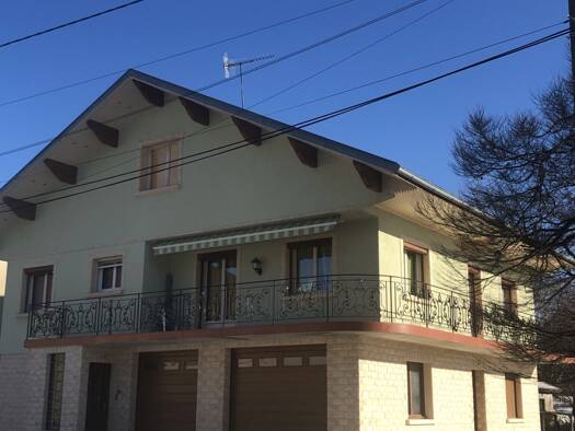 Maison à vendre 265 000 € 4 pièces 3 chambres 109,5 m² 2 091 m² de terrain Vieu-d'Izenave 01430