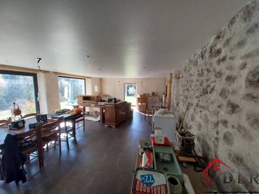 Ferme à vendre 259 000 € 5 pièces 4 chambres 170 m² 17 000 m² de terrain Servance-Miellin 70440