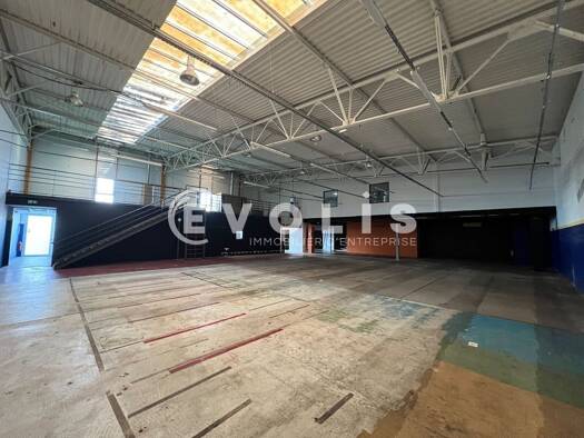 Local commercial à louer 7 398 € 746 m² de surface de vente L'Alouette-Saige Pessac 33600
