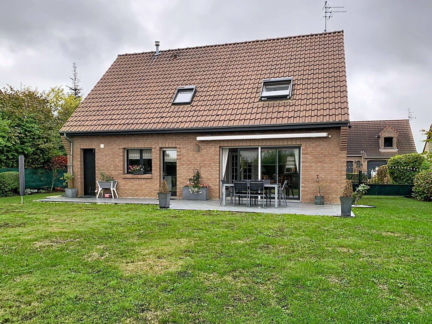 Maison 5 pièces 136 m² · à Houplines · 136 m² · 399 000 €