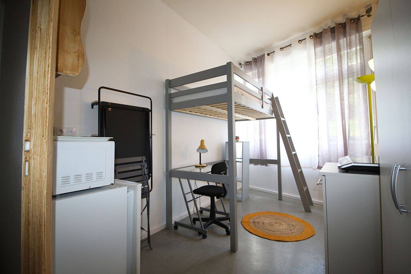 Appartement 1 pièce 16 m² · à Pau · 15,5 m² · 383 €