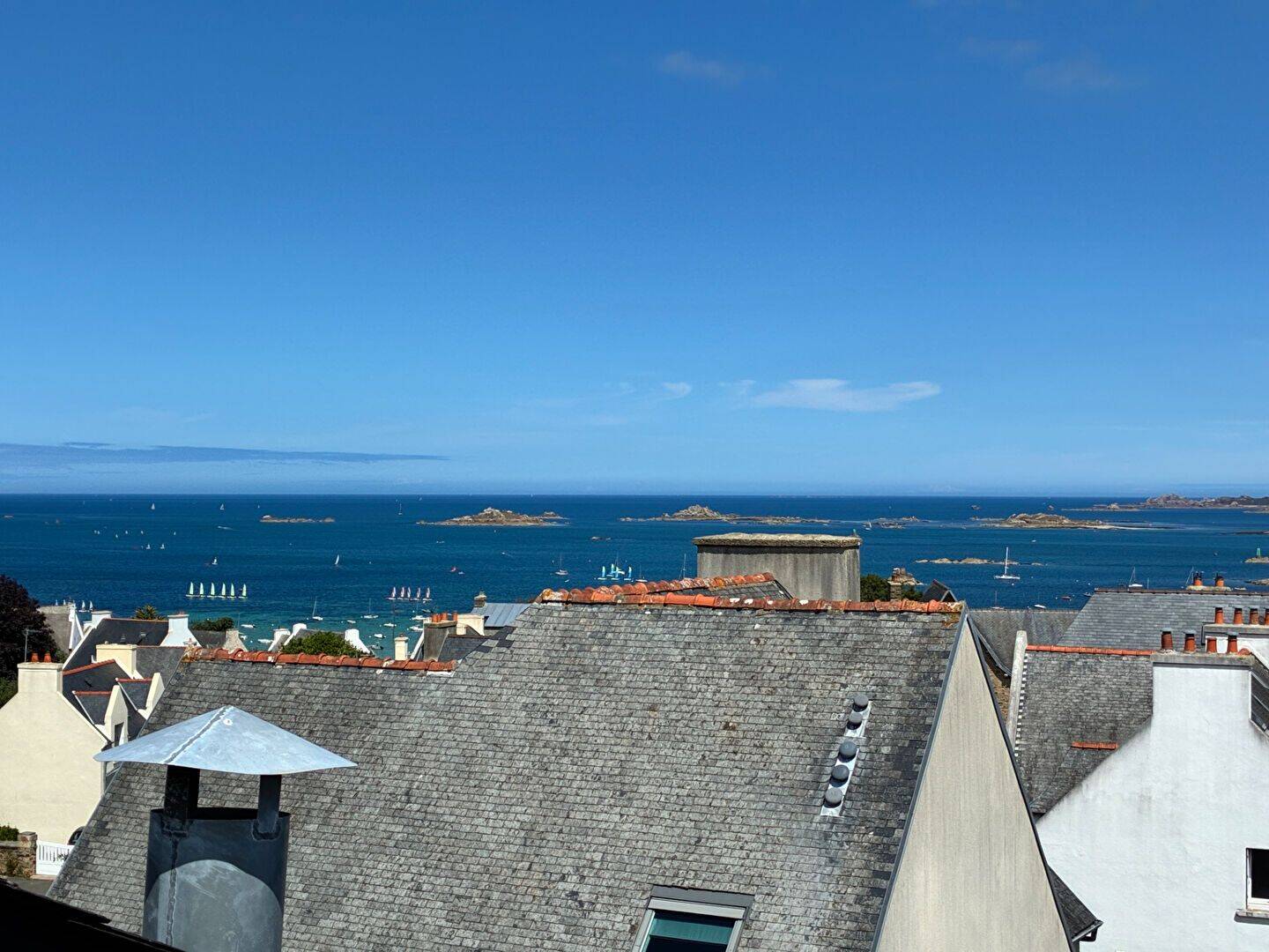 Appartement 5 pièces 75 m² · à Carantec · 75,3 m² · 1 000 €/mois