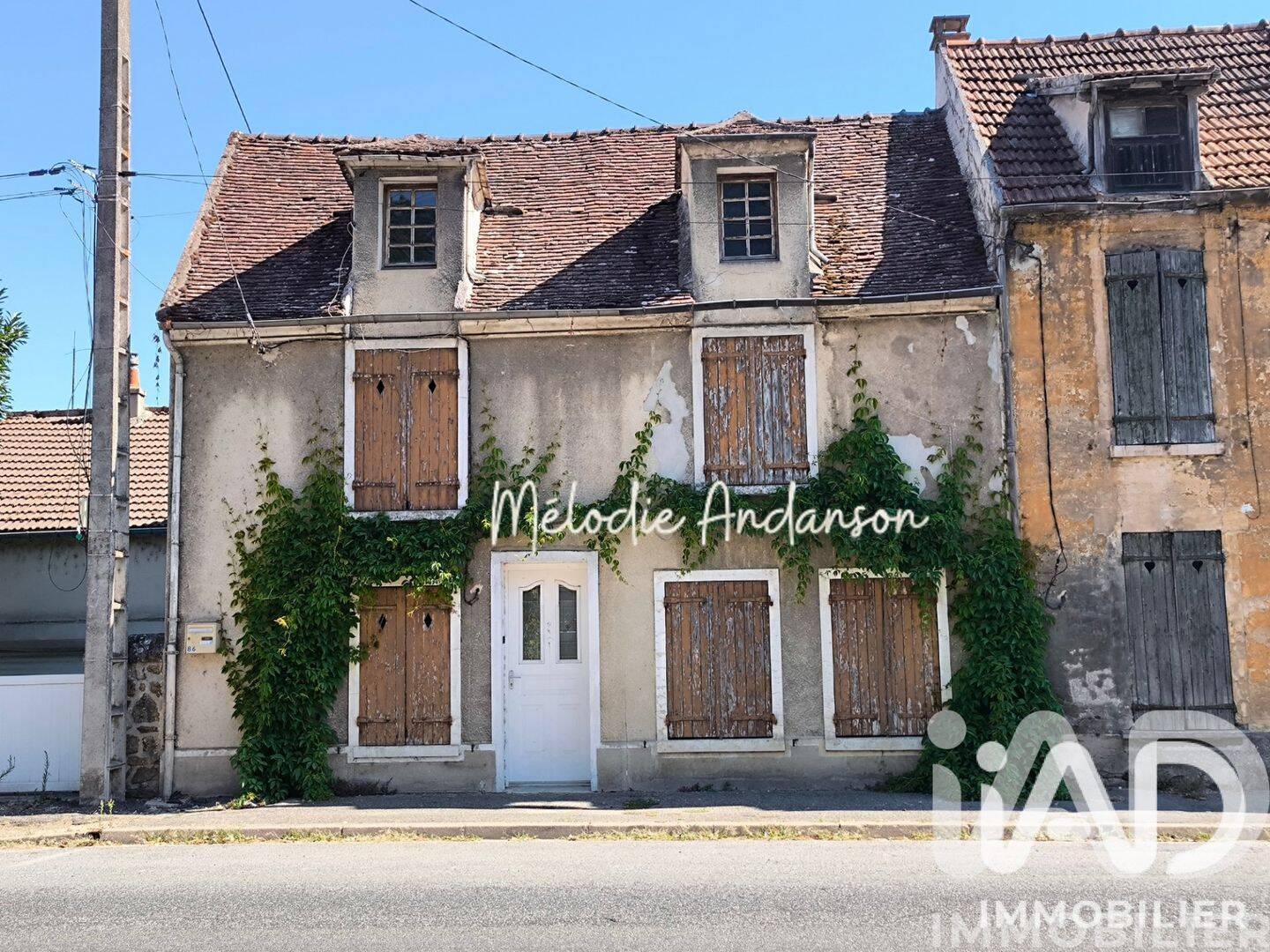 Maison 4 pièces 68 m² · à Saint-Jean-les-Deux-Jumeaux · 67,9 m² · 175 000 €