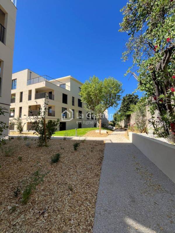 Appartement 1 pièce 29 m² · à Aix-en-Provence · 29 m² · 850 €