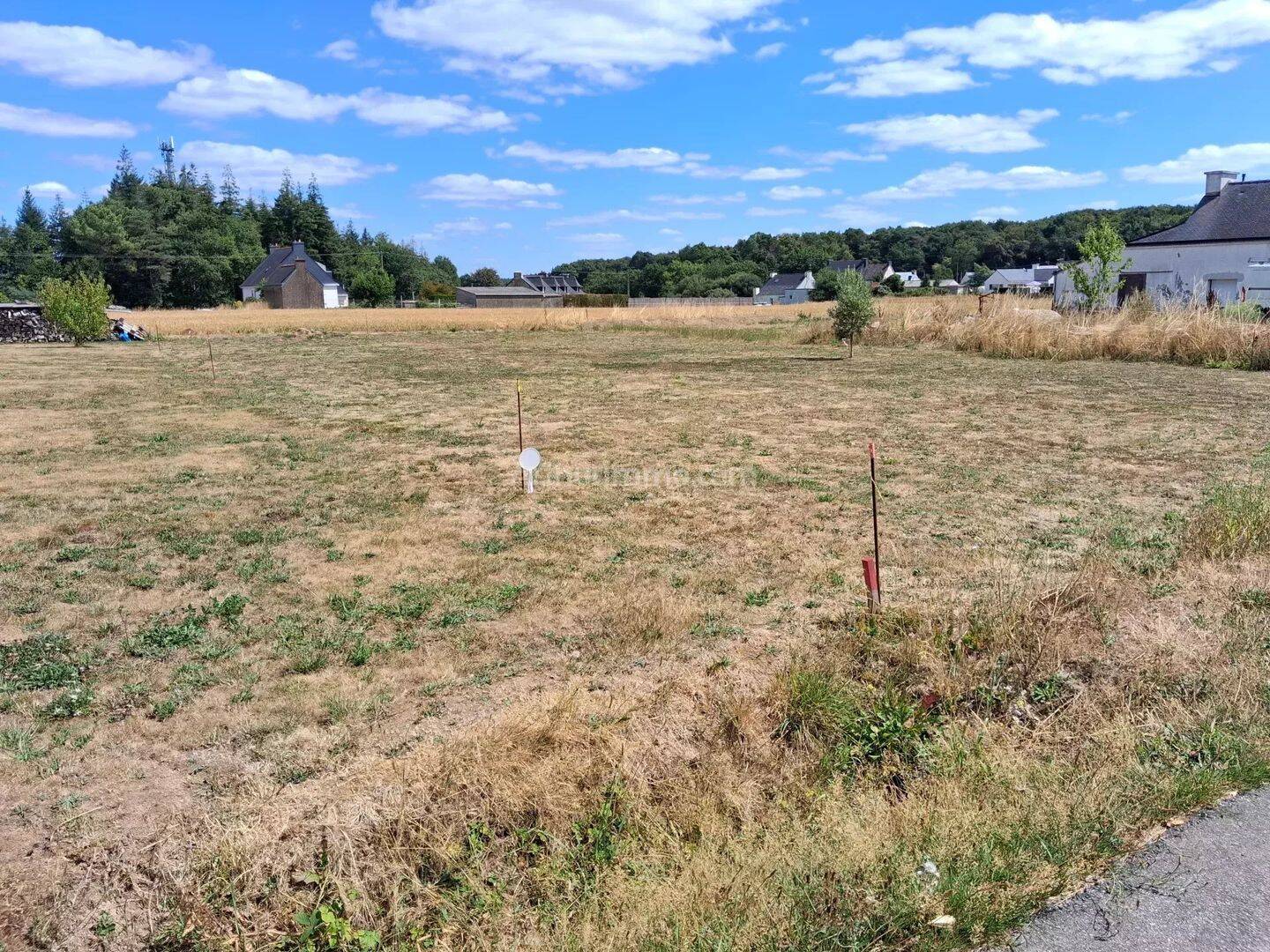 Terrain de 668 m² à Camors - photo 2